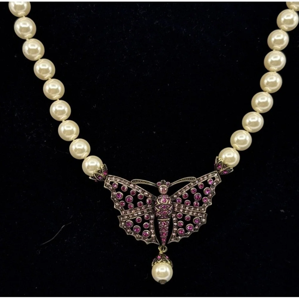 Heidi Daus Madame Butterfly Necklace Pink Crystal‎ Faux Pearl W/ Box